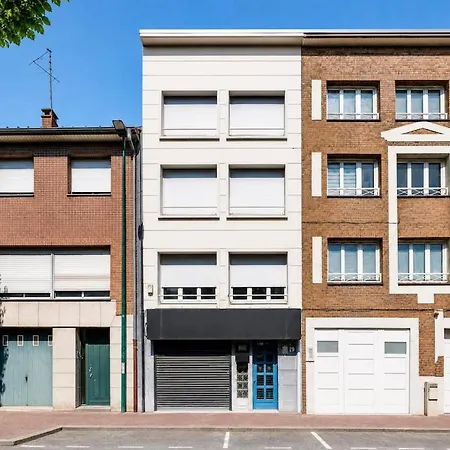 Chaleureux, Wifi, Renove Apartmán *